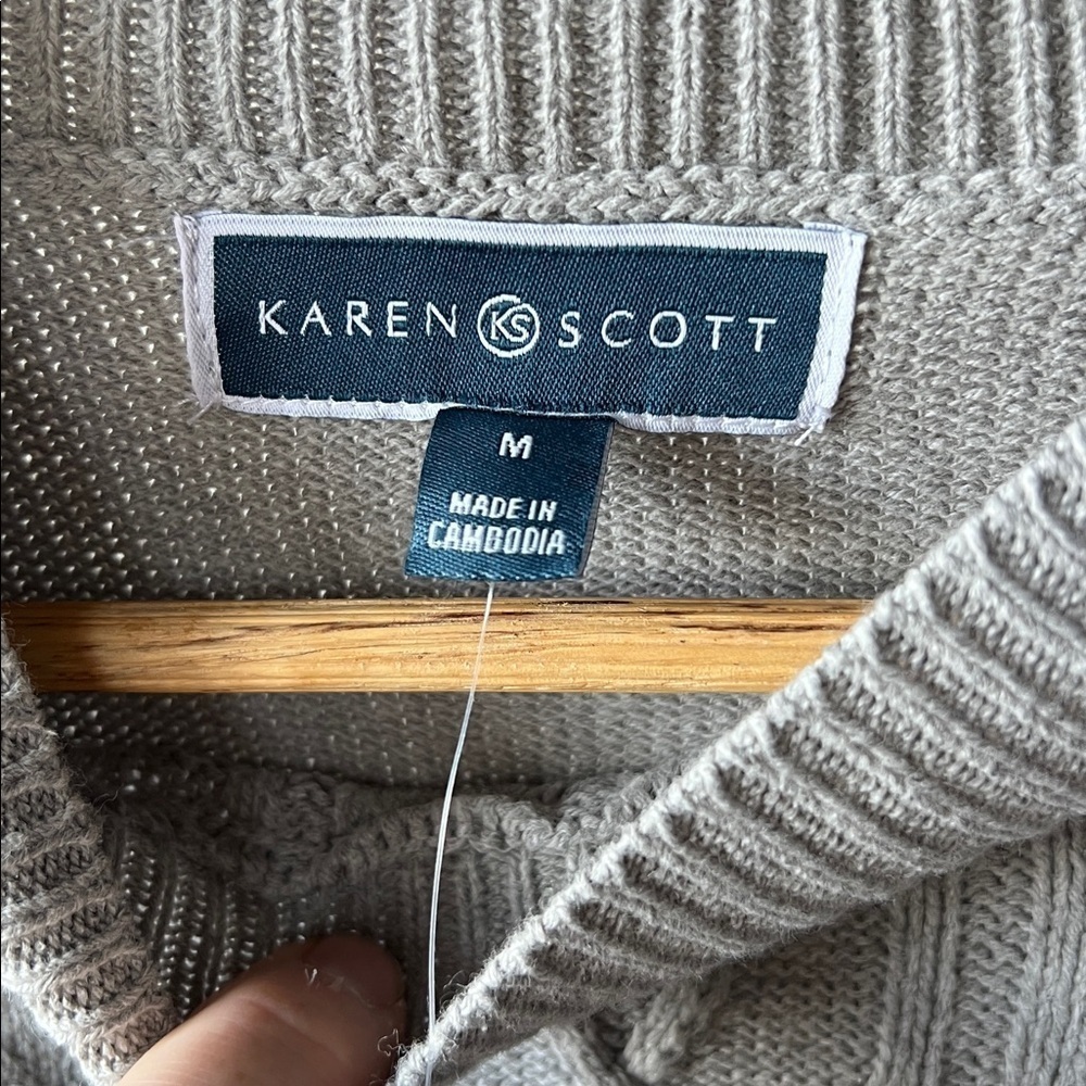 NWT Karen Scott Knit Sweater Size Medium - Picture 2 of 4